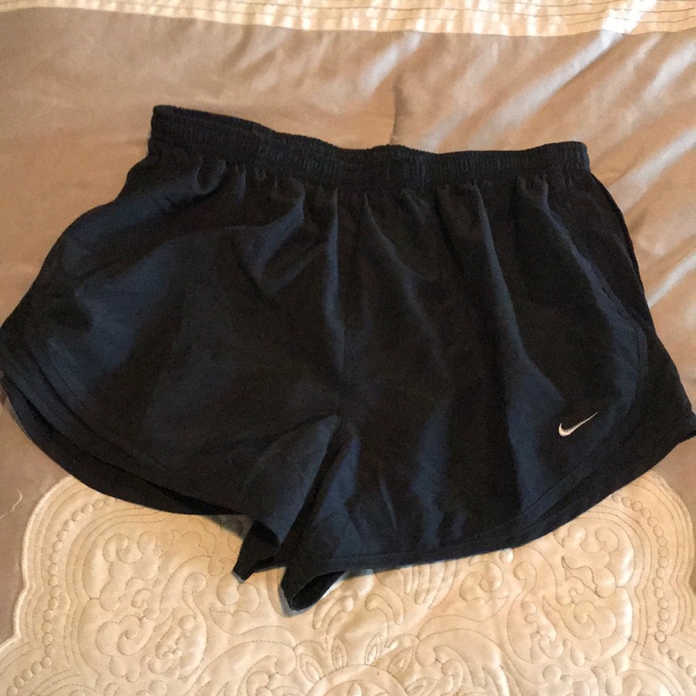 Black Nike shorts